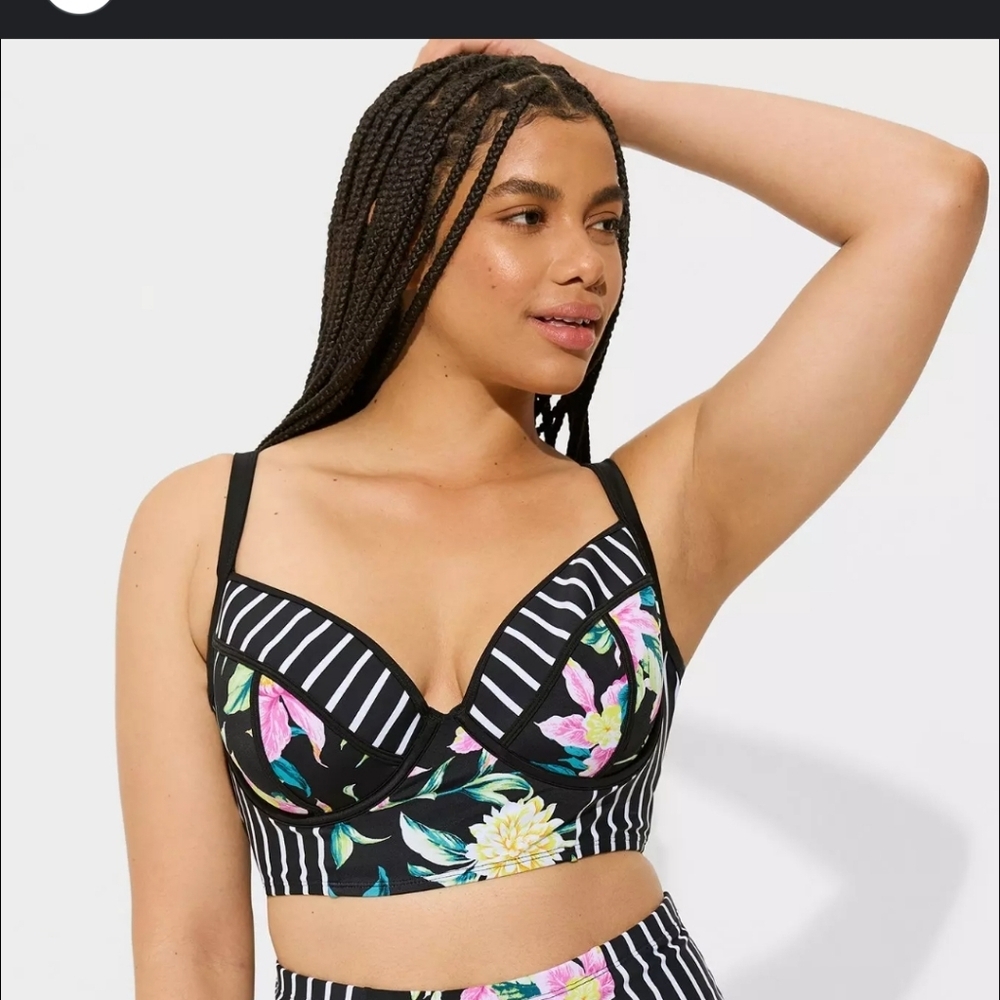 Torrid Striped Floral Bikini Top ONLY Size 4 D/FF